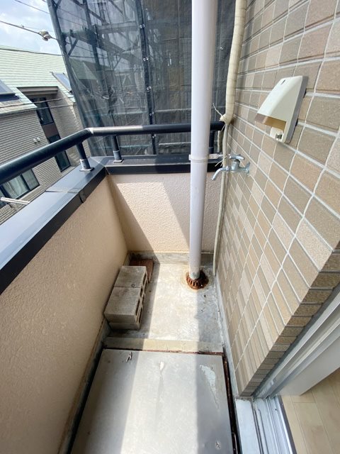 その他設備　室外洗濯機置場