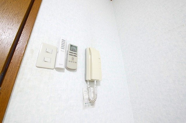 セキュリティ　インターホンです