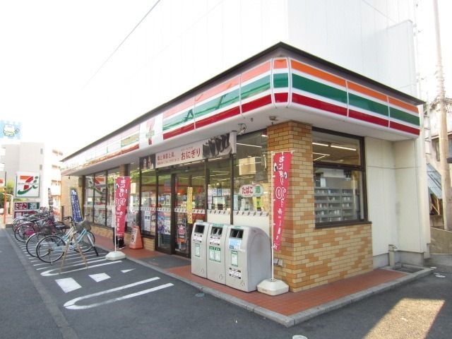 コンビニ　セブンイレブン松江６丁目店（コンビニ）まで388m