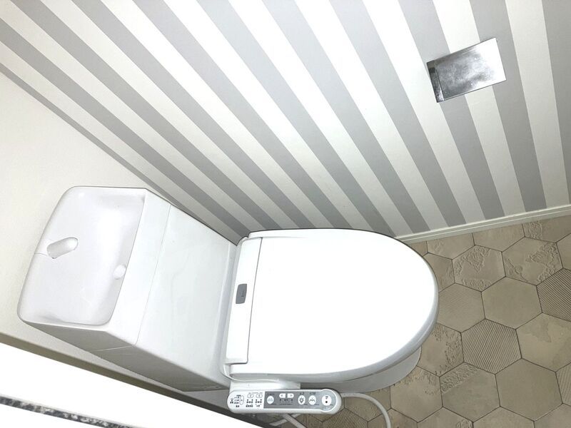トイレ　トイレもきれいです