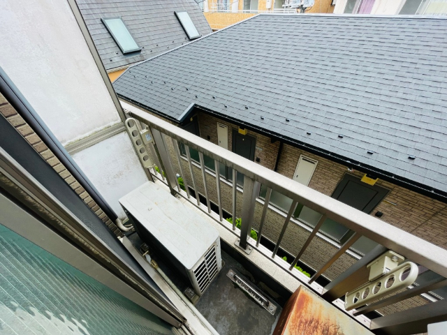バルコニー　別部屋参考写真です。