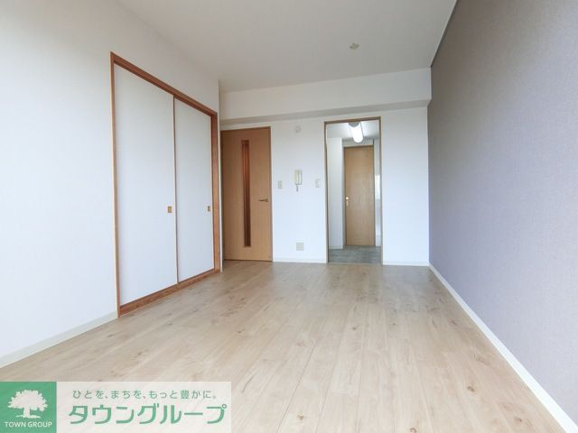 居室・リビング　F タイプ2020年8月撮影 同タイプB409号室の写真で…