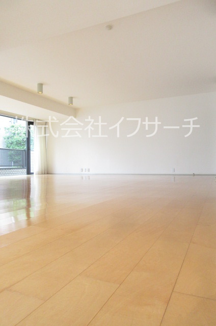 セキュリティ　リビング　2026年6月14日17時撮影