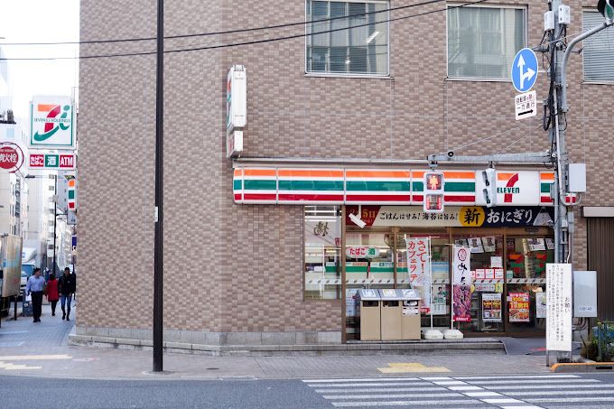 コンビニ　セブンイレブン 内神田1丁目店（コンビニ）まで91m