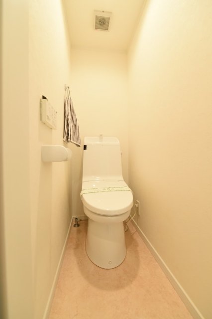 トイレ　清潔感のあるトイレです