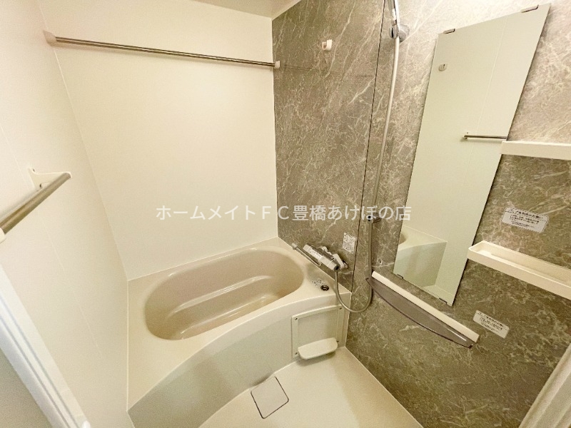バス・シャワールーム　同型別部屋写真