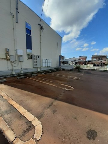 駐車場　駐車場完備です