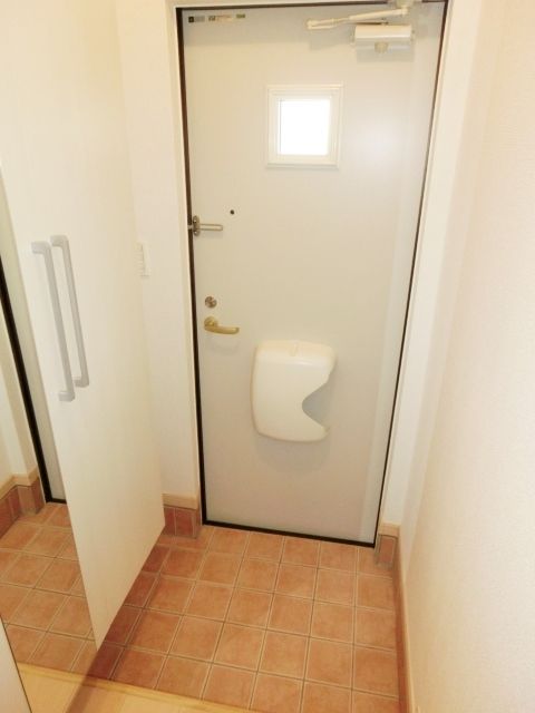 玄関　シューズボックス付きの玄関