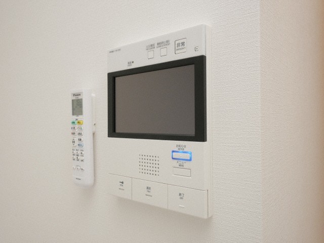 セキュリティ　モニター付きインターホンです