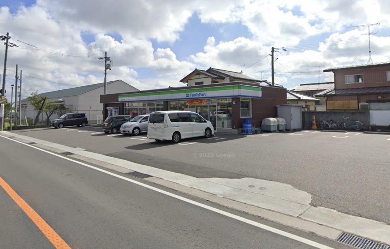 コンビニ　ファミリーマート郡山大槻西ノ宮店（コンビニ）まで540m