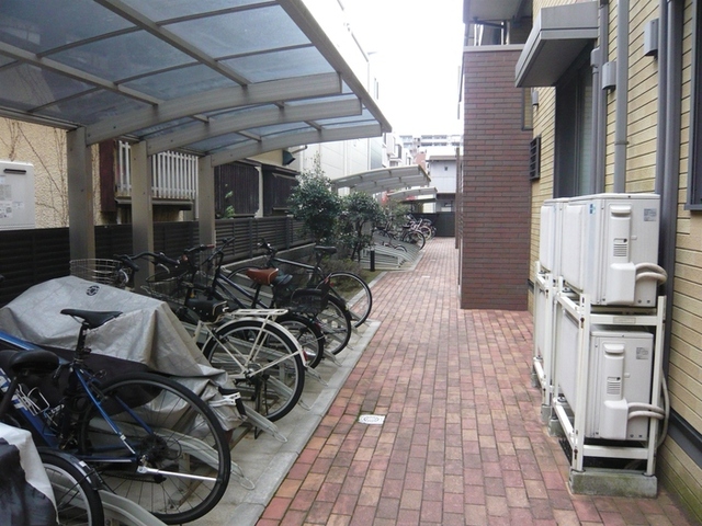その他　駐輪場です