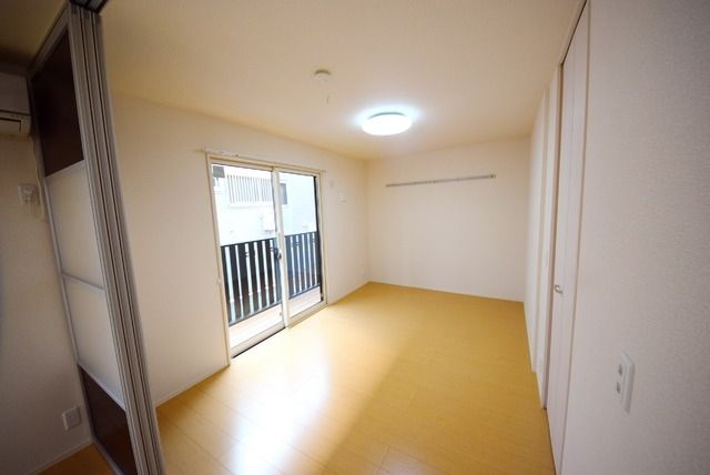 居室・リビング　★★安心の防犯シャッター付★★