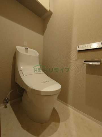 トイレ　別部屋引用