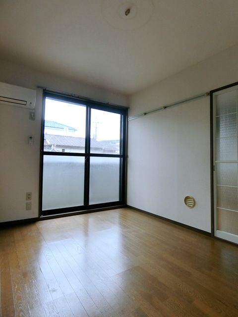 その他部屋・スペース　☆広々洋室☆