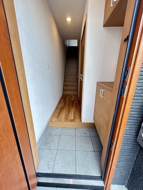 玄関　玄関