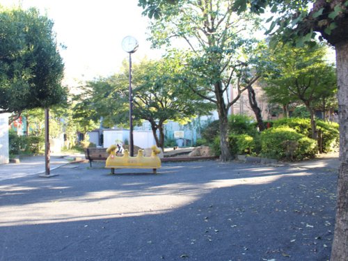 公園　千早第二公園（公園）まで145m