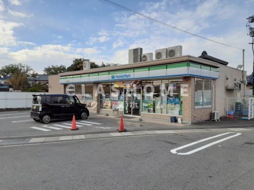 コンビニ　ファミリーマート 大府長草店（コンビニ）まで429m