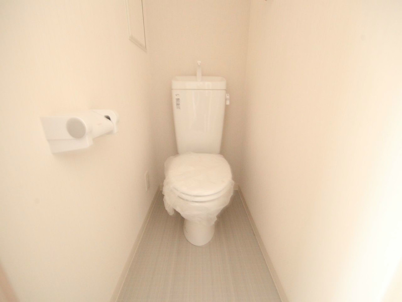 トイレ　トイレ（お風呂トイレ別）温水洗浄暖房便座取り付け可