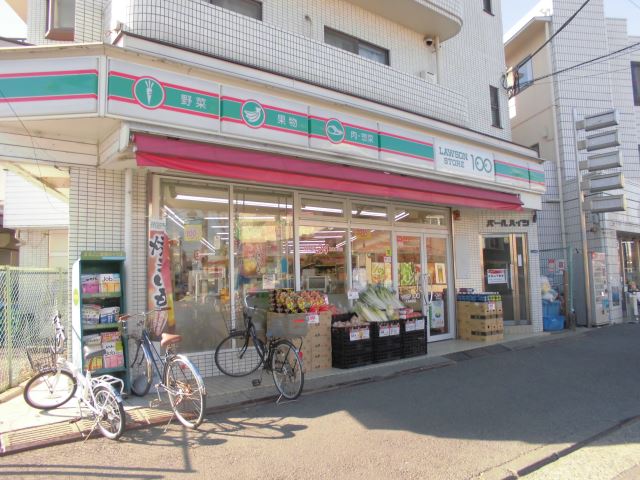 コンビニ　ストア１００（コンビニ）まで90m