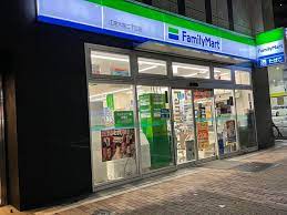コンビニ　ファミリーマート 江東木場二丁目店（コンビニ）まで821m
