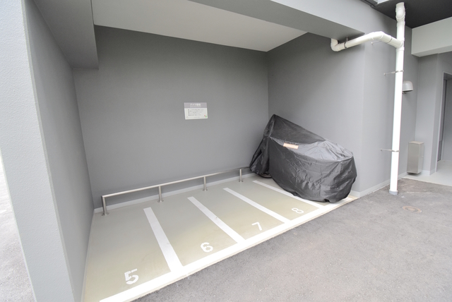 その他共有部分　バイク置場ございます。空きについてはご確認ください。