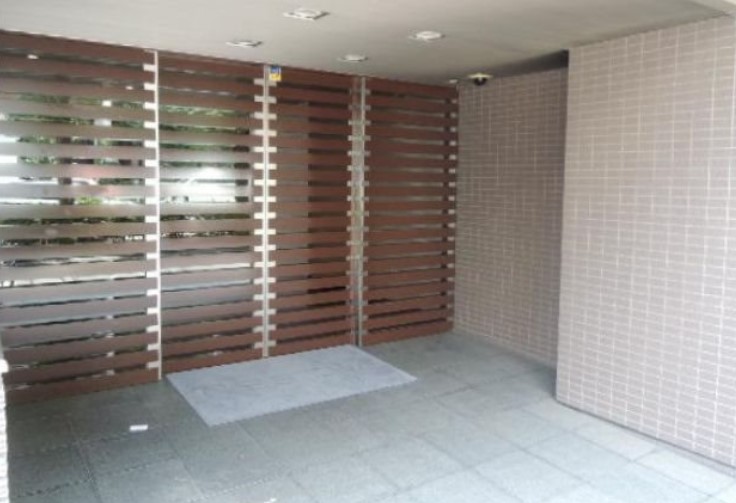 エントランス　☆共用部分☆