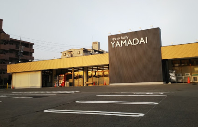 スーパー　ヤマダイ笠寺店（スーパー）まで158m