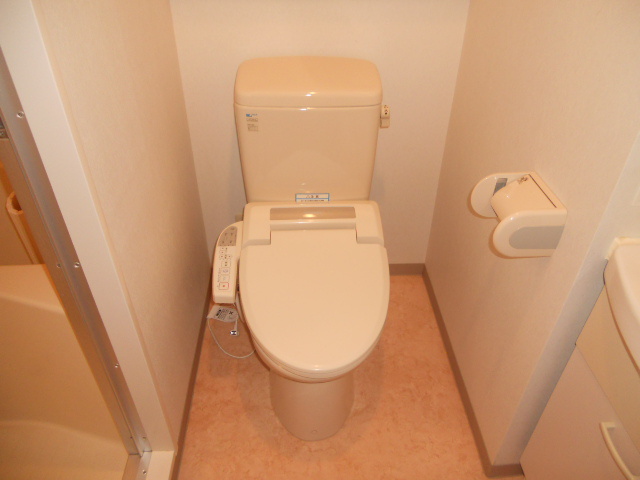 コリヌ新大塚のトイレ写真