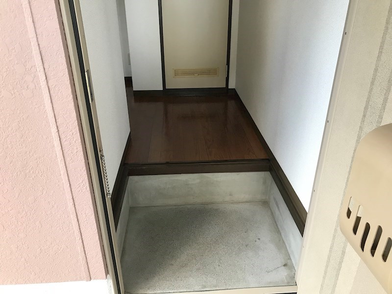 フォーブルF2の玄関写真