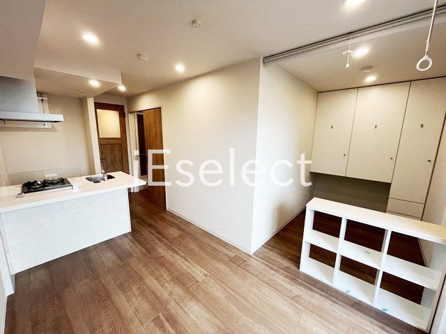 その他部屋・スペース　お部屋に収納があるので広々使えますね