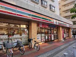 コンビニ　セブンイレブン 相模原5丁目店（コンビニ）まで705m