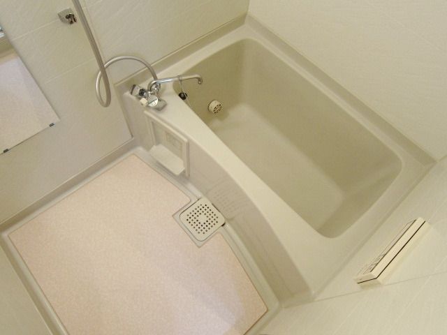 エステート西府中の風呂写真