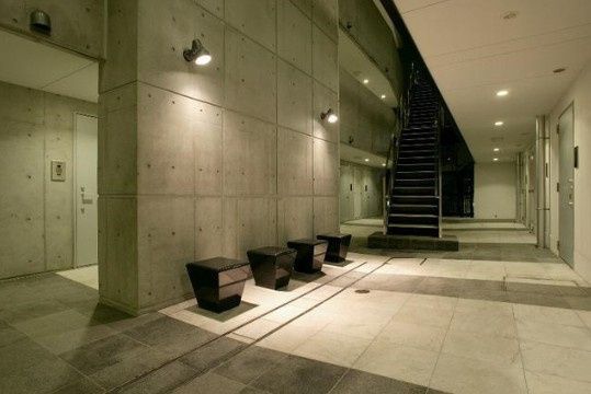 ロビー　共用部分も素敵ですね♪
