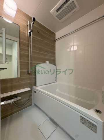バス・シャワールーム　別部屋参考画像