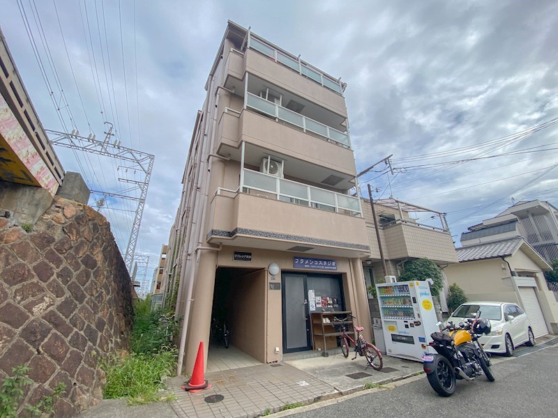 ＪＲ東海道本線 摂津本山駅 徒歩10分 築37年