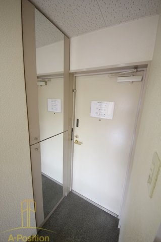 玄関　ル・シェル福島