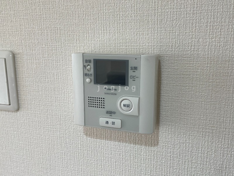 セキュリティ　モニター付きインターホンで来客確認も安心です！