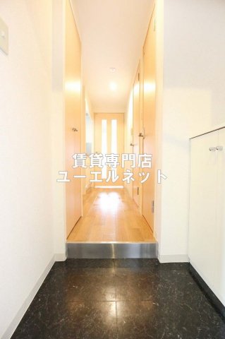 玄関　住まいの顔ともなる玄関