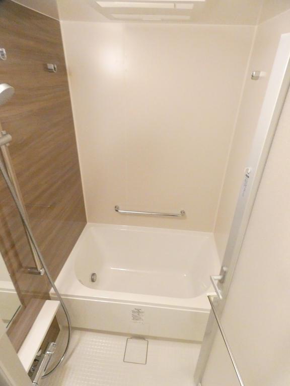 バス・シャワールーム　バス※別部屋参考写真