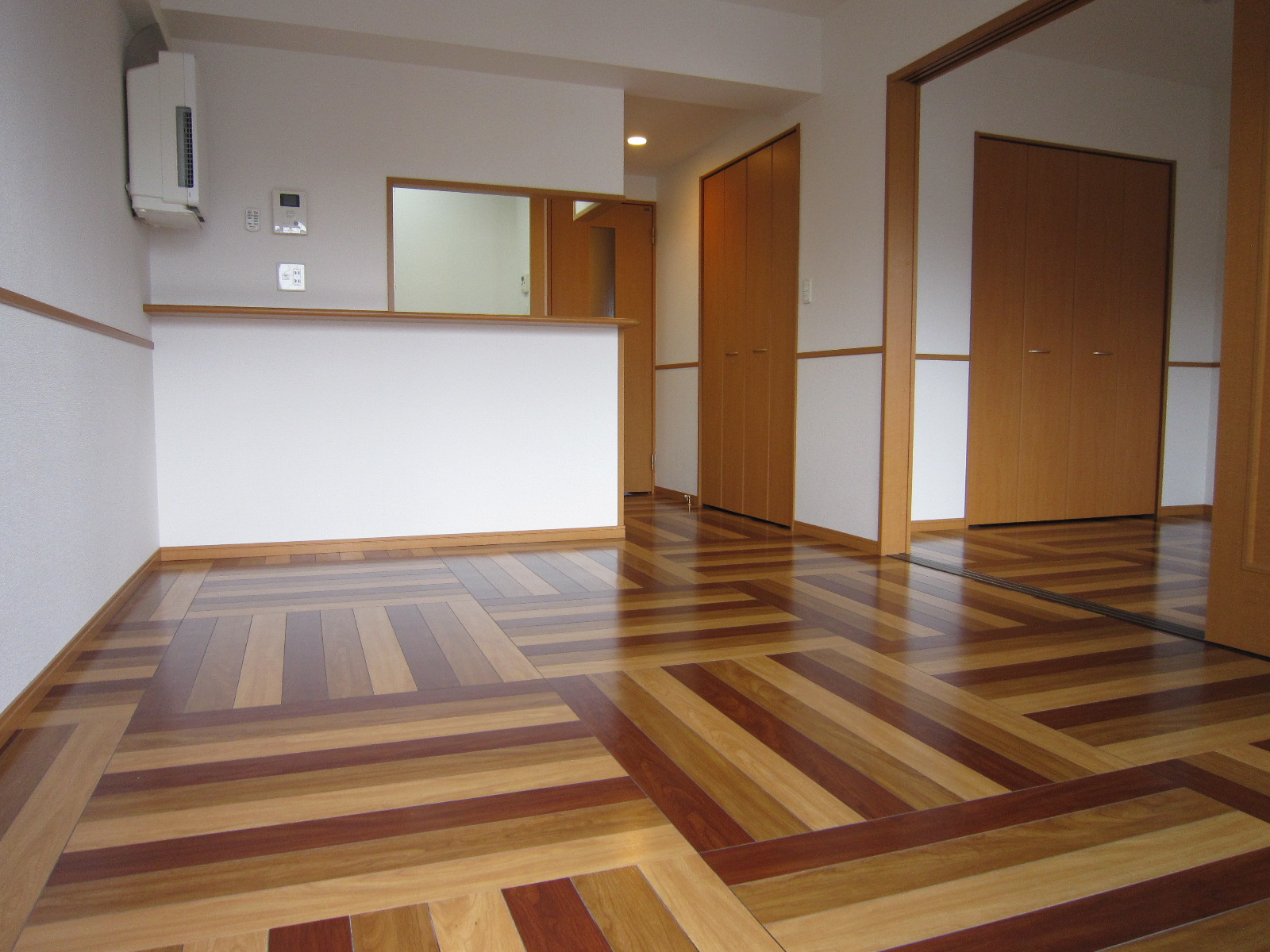 居室・リビング　リビング