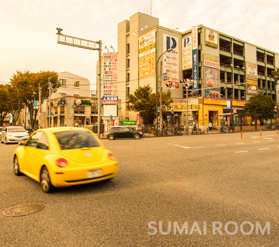 【福岡市早良区西新のマンションのショッピングセンター】