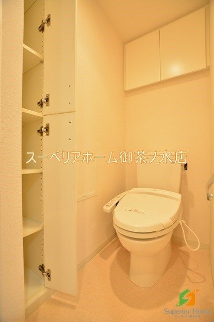 【文京区湯島のマンションのトイレ】