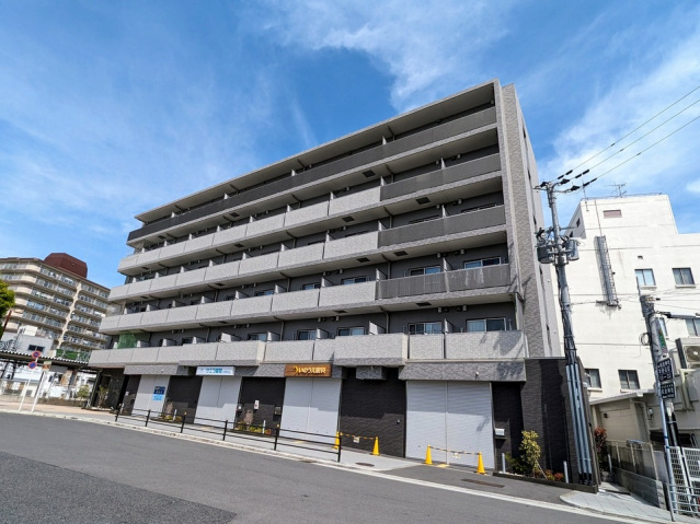 大阪市平野区平野元町のマンションの建物外観