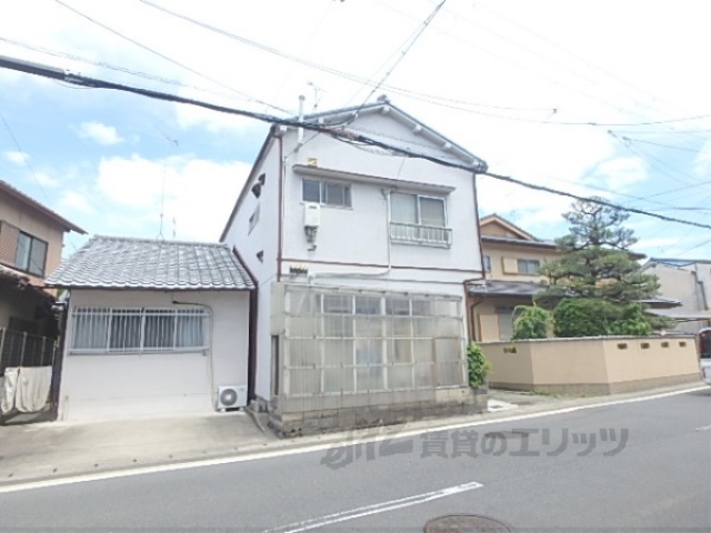 廣栄荘の建物外観