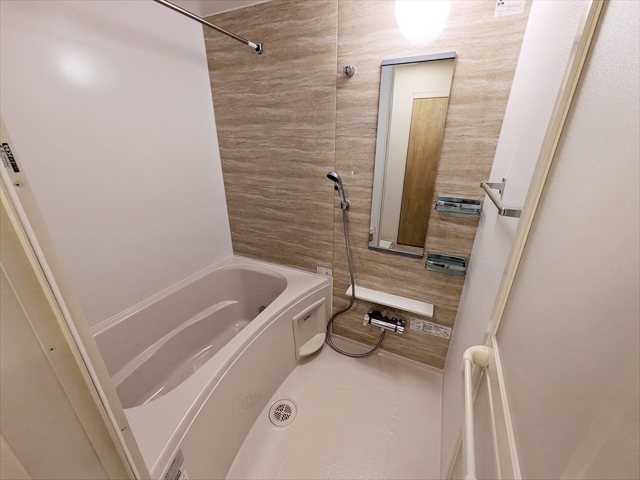 バス・シャワールーム　浴室でごゆっくり