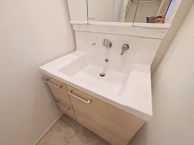 洗面設備　独立洗面台