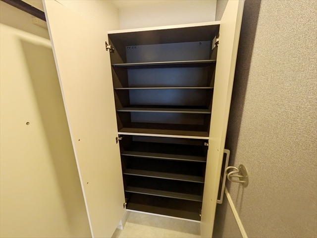 庭　シューズボックス