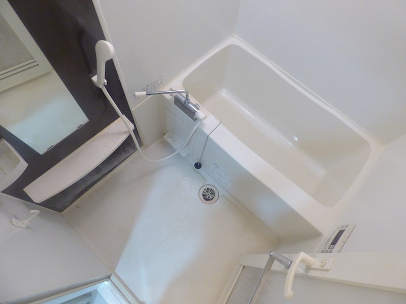 バス・シャワールーム　※同マンション別部屋参考写真