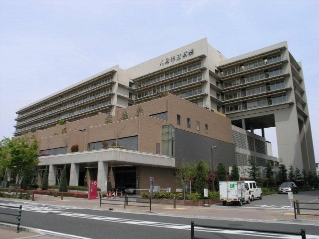 【八尾市南亀井町のマンションの病院】