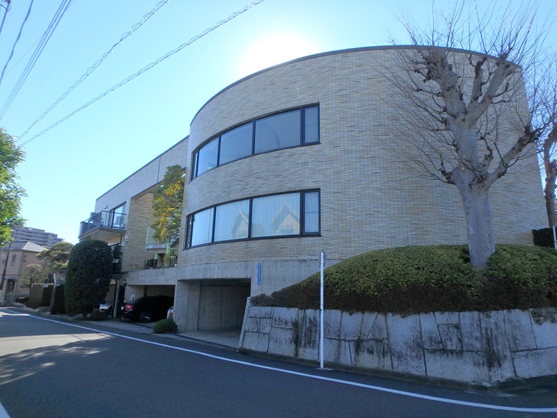 大田区久が原のマンションの建物外観